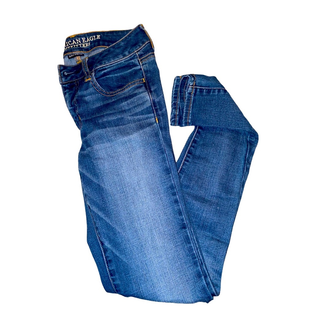 American eagle jeans. Size 2